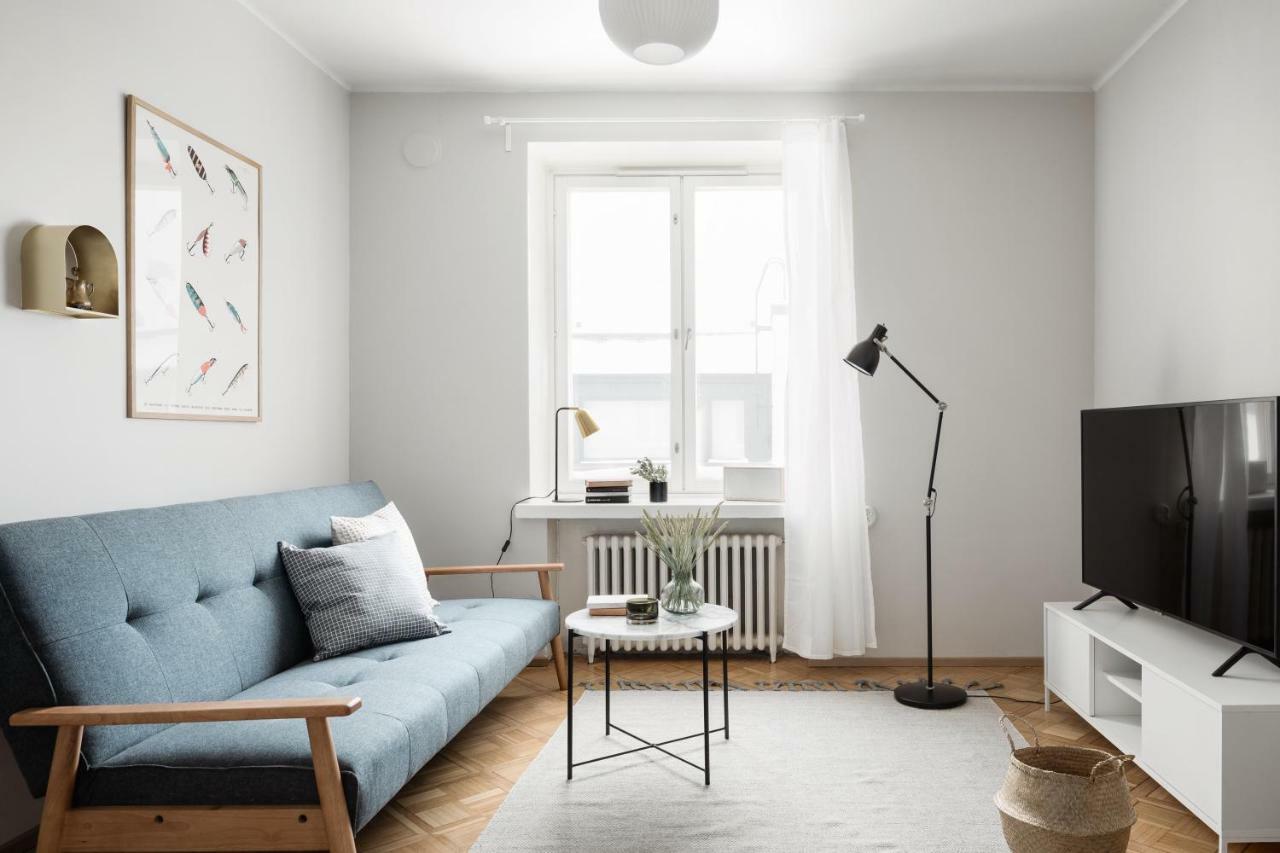 Central 2-Bedroom Design Apartment Helsinki Bagian luar foto